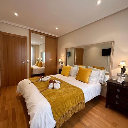 Clarens Guesthouse Кангас-дель-Нарсеа Екстер'єр фото